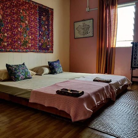 Kunyit 7 Lodge Bandar Seri Begawan Exterior photo