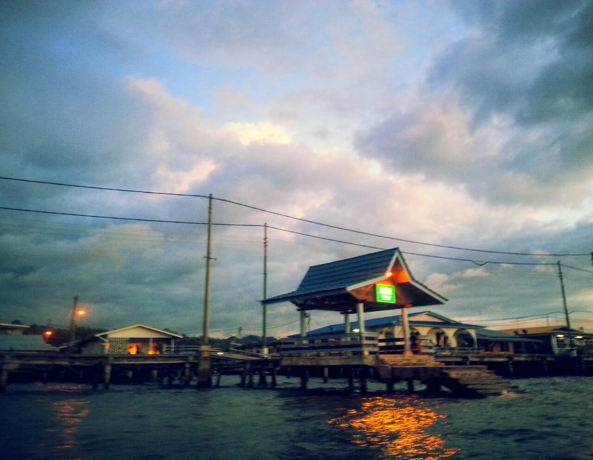 Kunyit 7 Lodge Bandar Seri Begawan Exterior photo